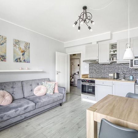Gama Home Kondratowicza18 Warszawa Eksteriør billede